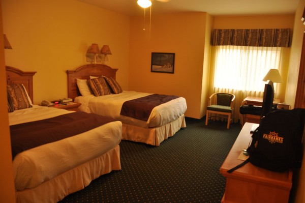 chena hot springs resort room