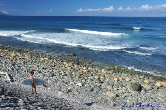 surfing hualien maitravelsite