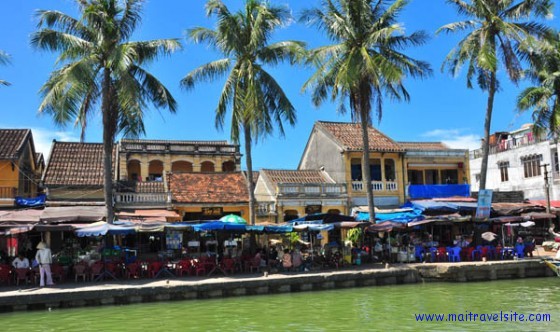 hoi an river front