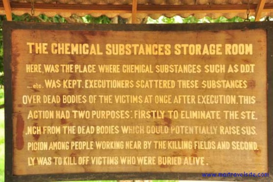 sign near cambodia stupa maitravelsite