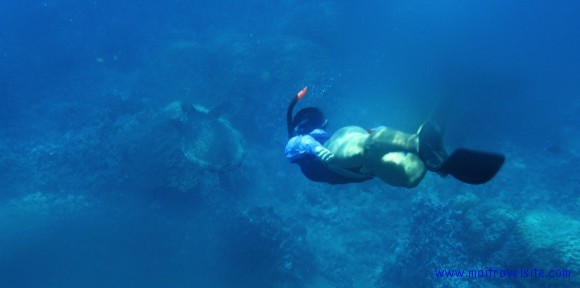snorkeling girl
