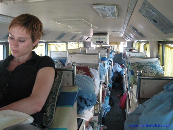 sleeping bus shok sleeping bus