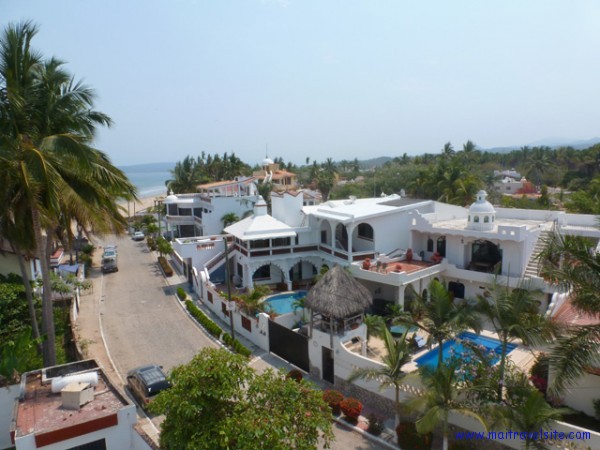 guayabitos bungalows