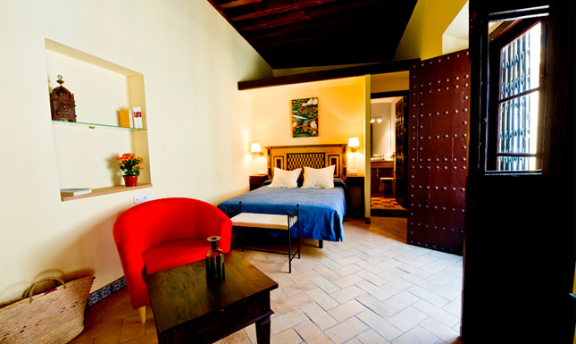 apartments-suites-santa-cruz-seville apartments-suites-santa-cruz-seville