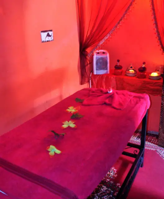 massage room hammam cleopatre