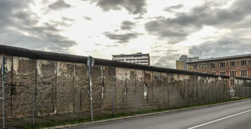 wall of berlin
