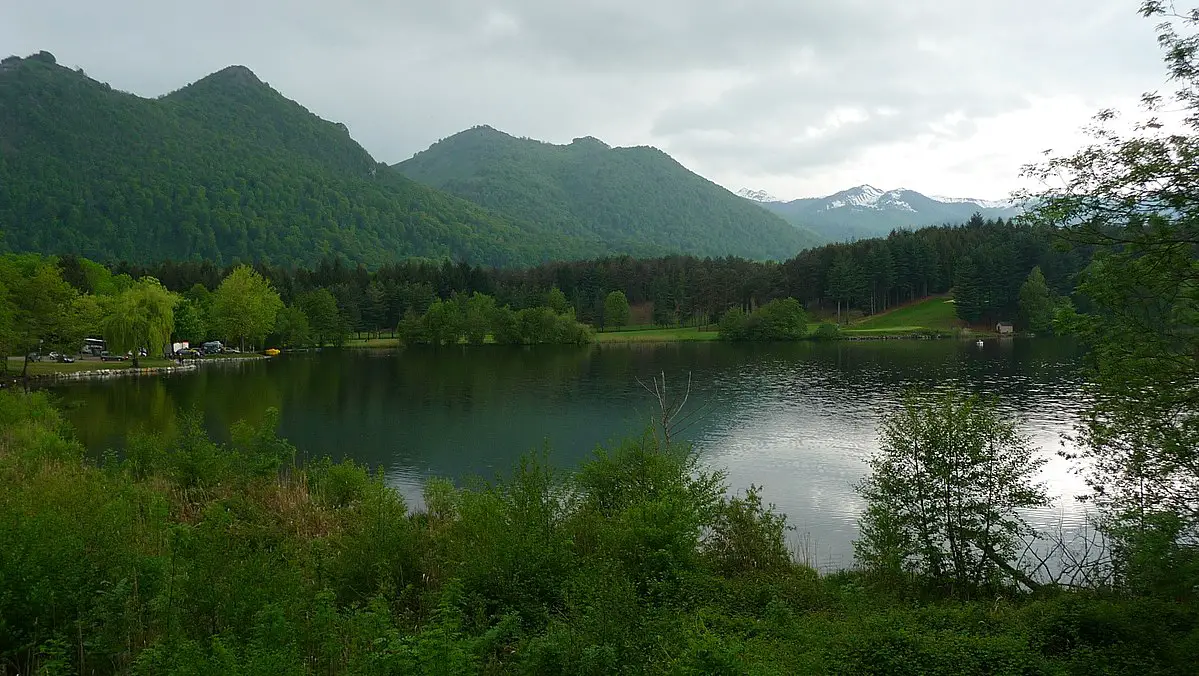 lourdes lake