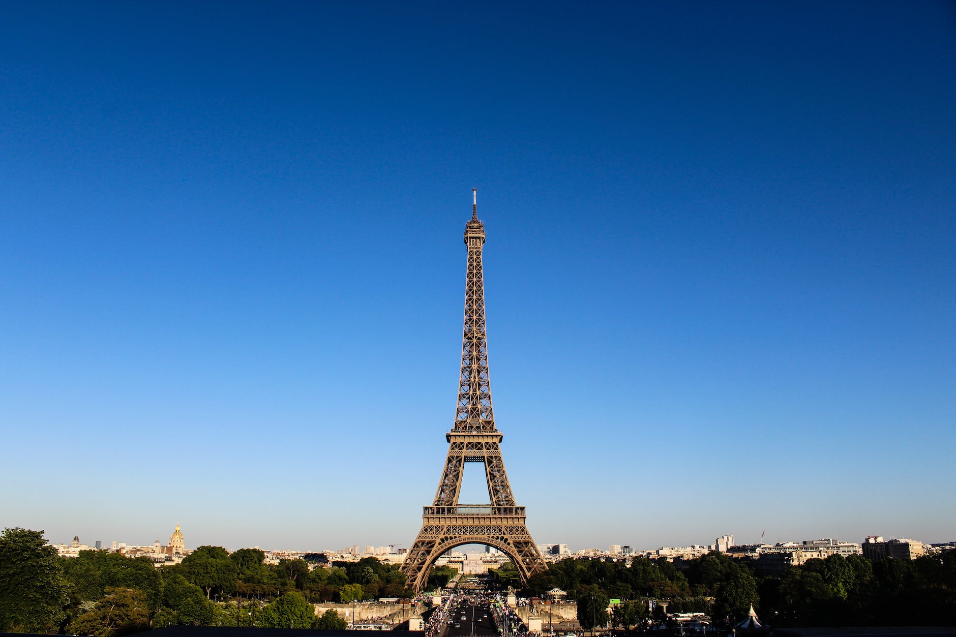 The Ultimate Guide to the Eiffel Tower: Facts and Italian Restaurant Near the Iconic Landmark ...