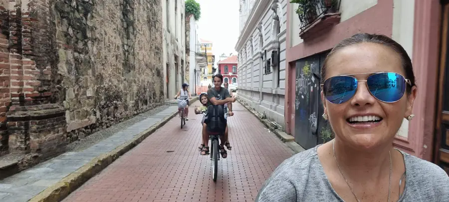 old town panama tour with kids bike