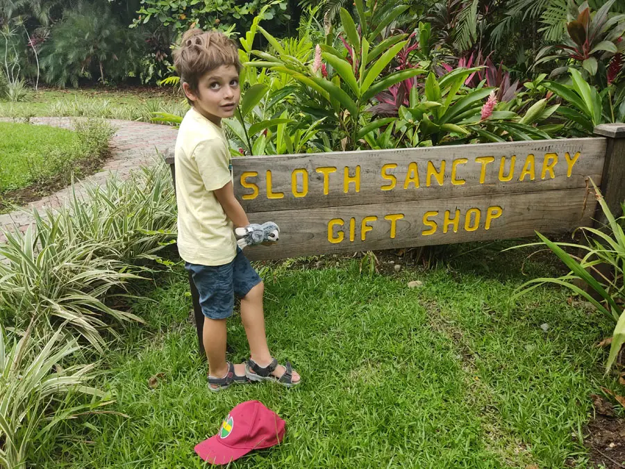 sloth sanctuary panama with kids